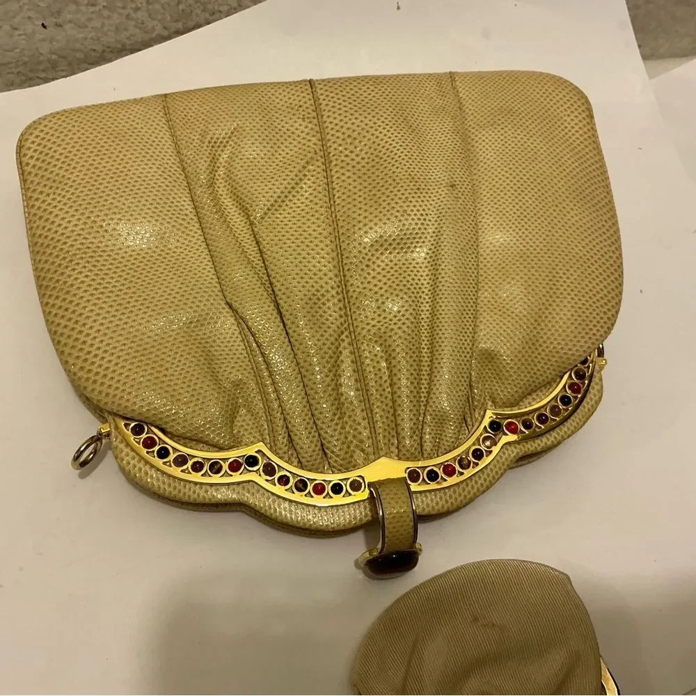 judith leiber  beige lizard bag Elegant Cream Clutch Bag